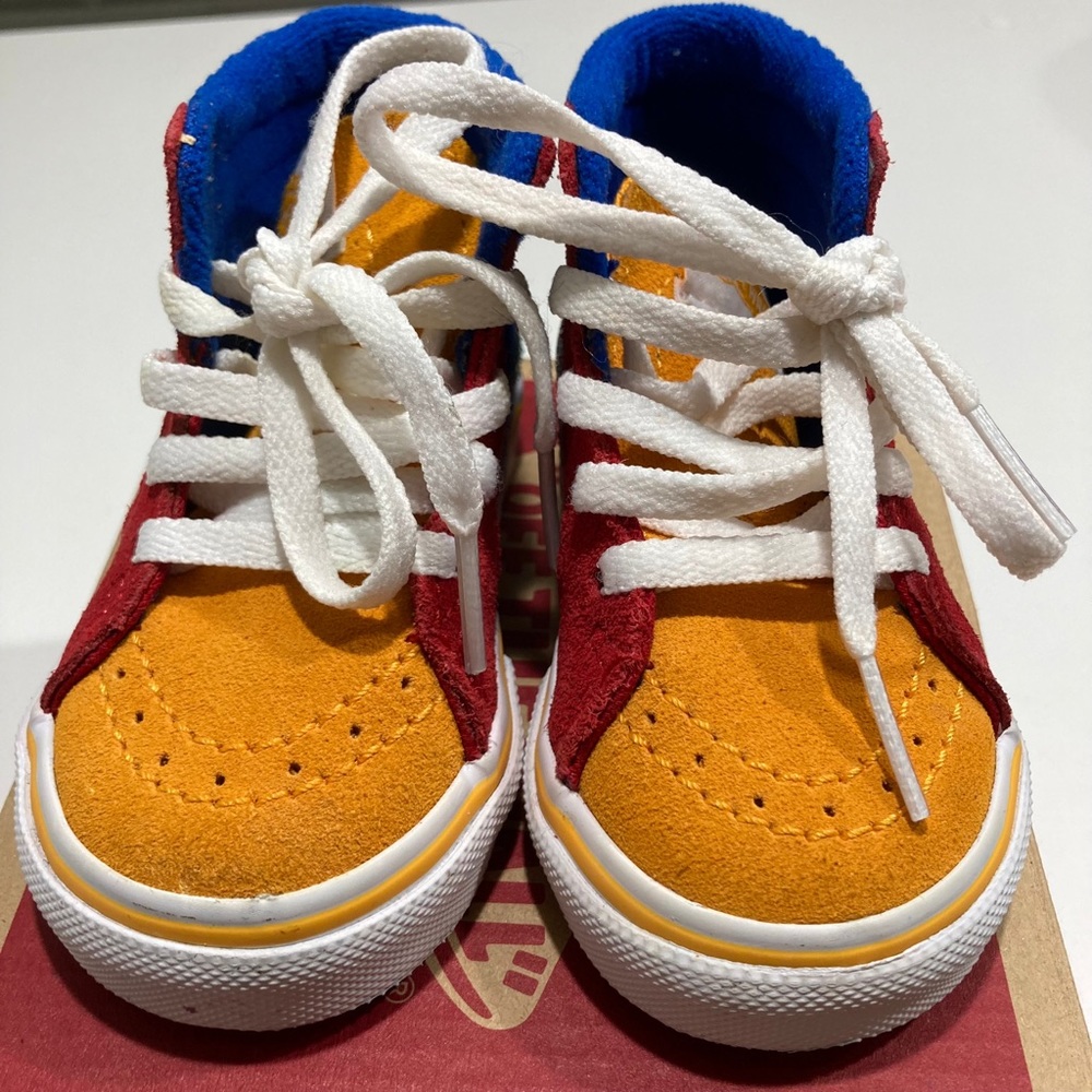 Vans Sk8-Hi Sneakers - Size 4